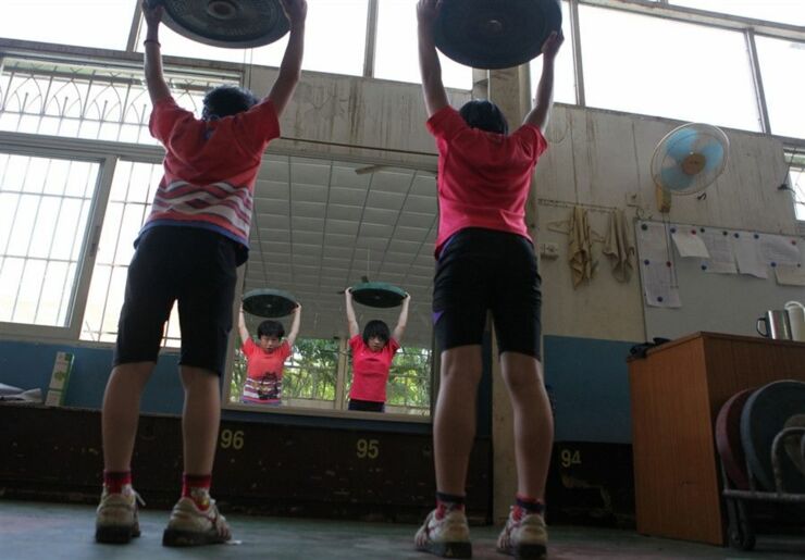 Chinese Children Training To Become Olympic Athletes - 12.
