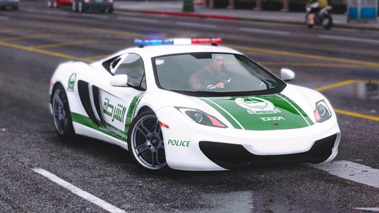 Dubai police cars are The Fastest Police Cars In The World - 02.