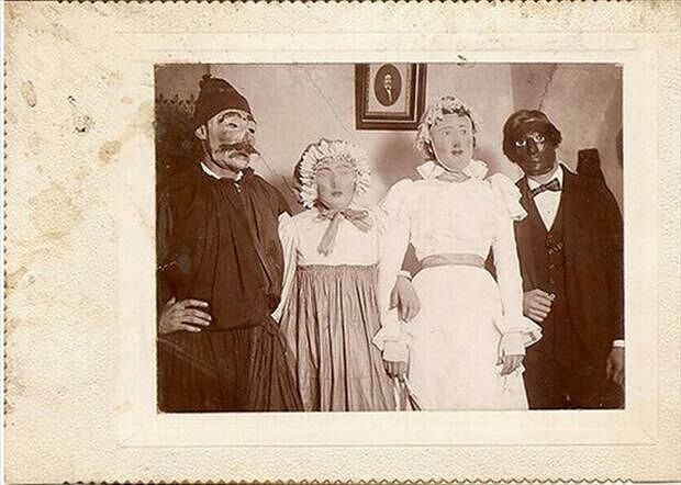 Vintage Halloween Pictures 15.