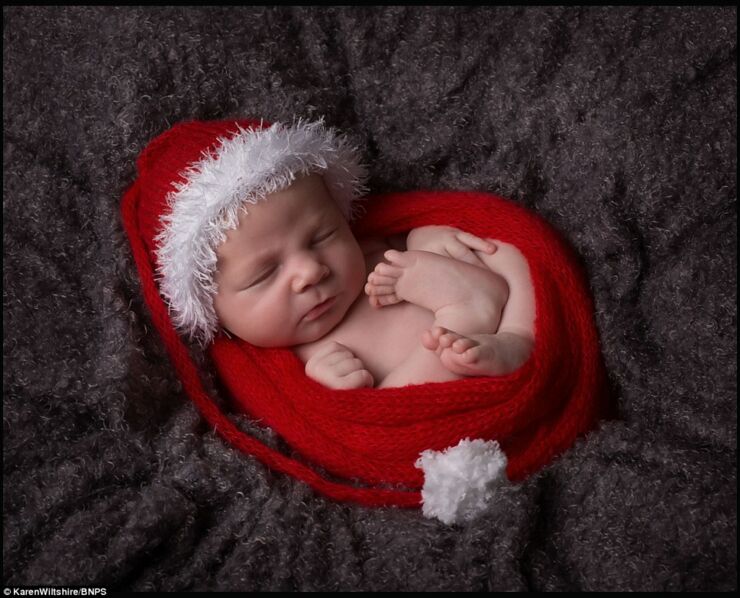 Baby-Santa-hat-05a