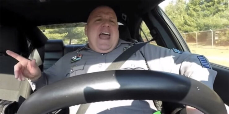 Police Officer Dances And Lip-Syncs Along To Taylor Swift