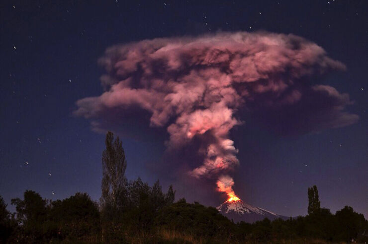Volcano Villarrica erupting