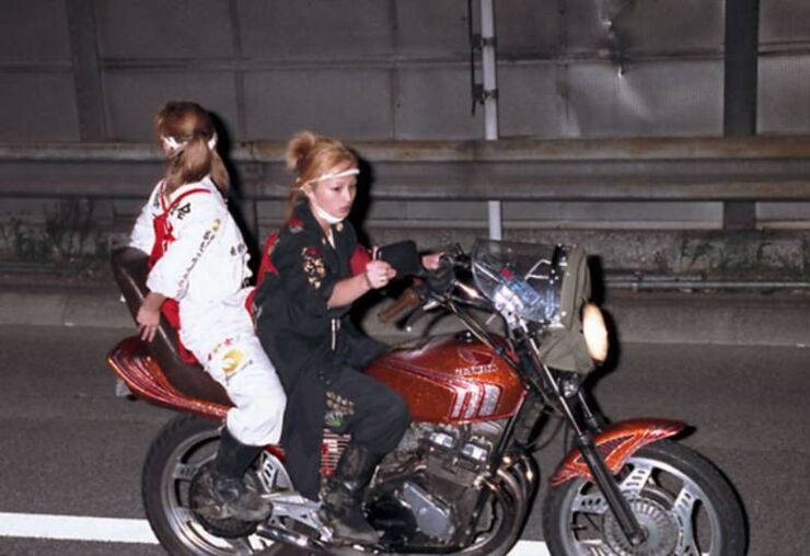 bosozoku biker girl gangs - 21.