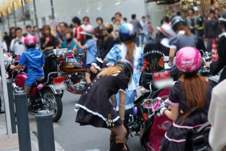 bosozoku biker girl gangs - 22.