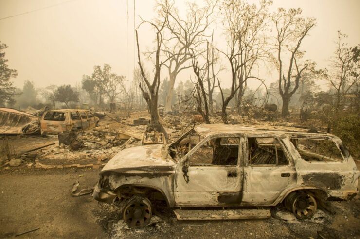 burned-vehicles-valley-fire-california