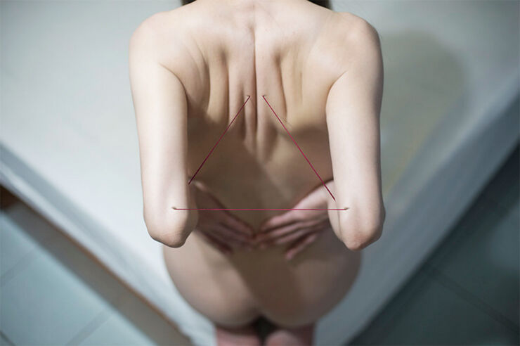 yung-cheng-lin-digital-body-art-manipulation-designboom-06