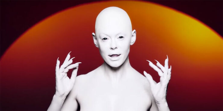 Rose-McGowan-music-video