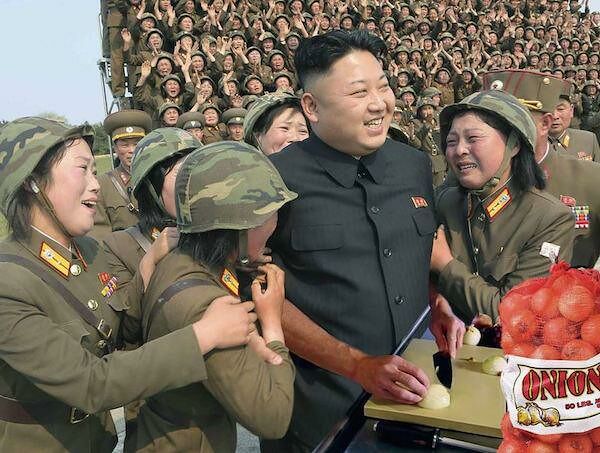 kim-jong-un-surrounded-by-crying-women-gets-the-photoshop-20-photos-10