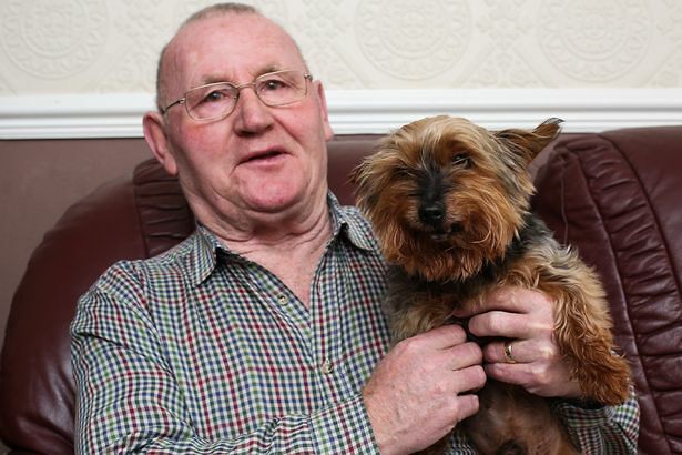 PAY-Jack-the-26-year-old-Yorkshire-Terrier-with-owner-Ray-Bunn