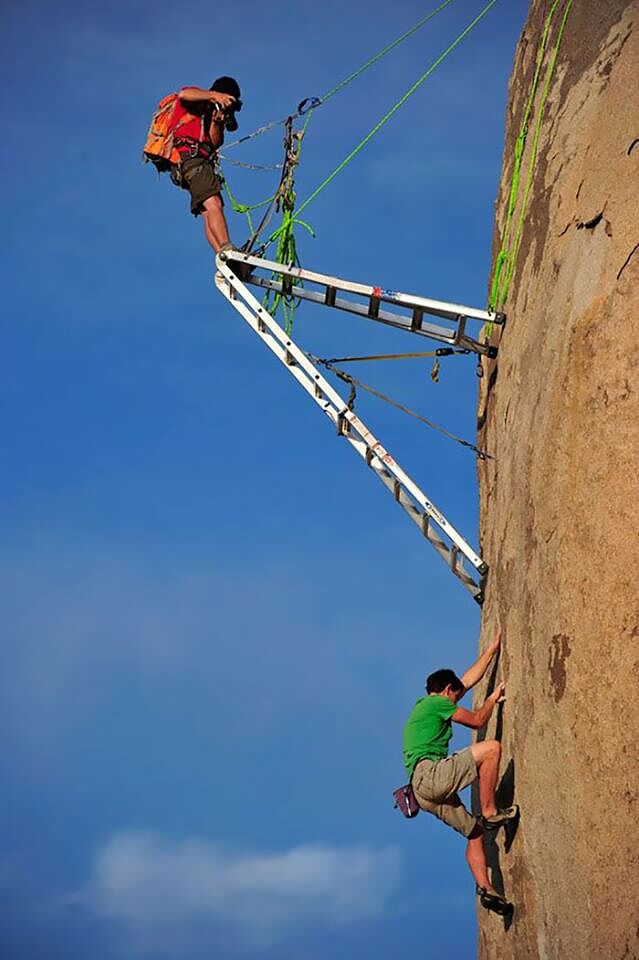 People Going Above And Beyond To Ensure They Get Just The Perfect Shot - 09.