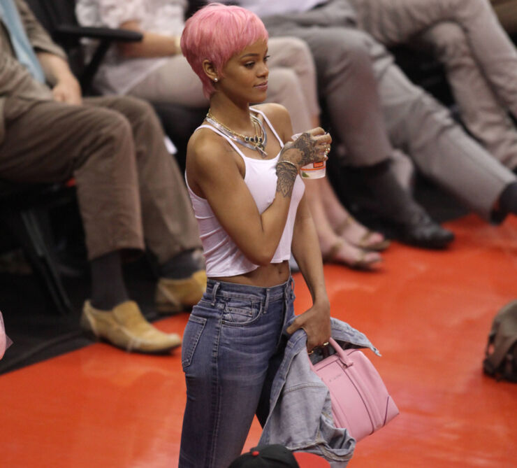 Rihanna-Givenchy-Lucrezia-Bag