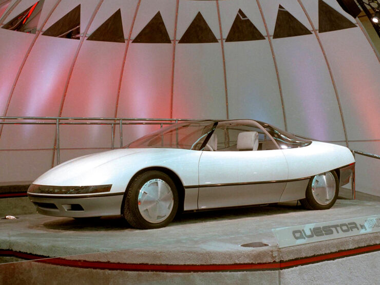 1983 Buick Questor-02