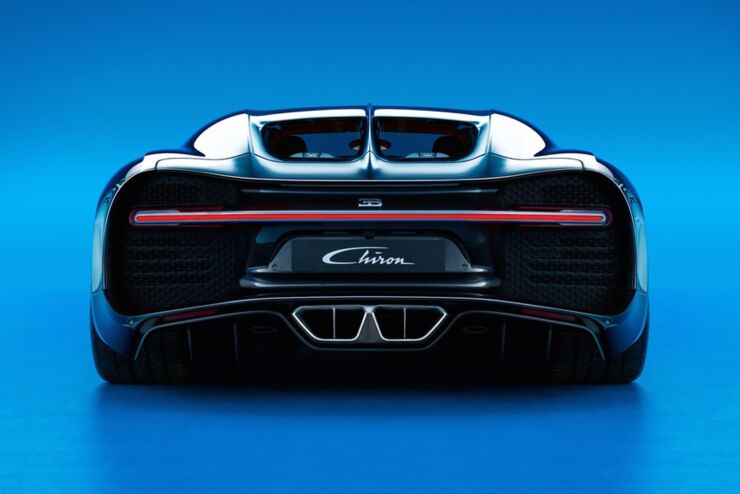 07_chiron_rear_web