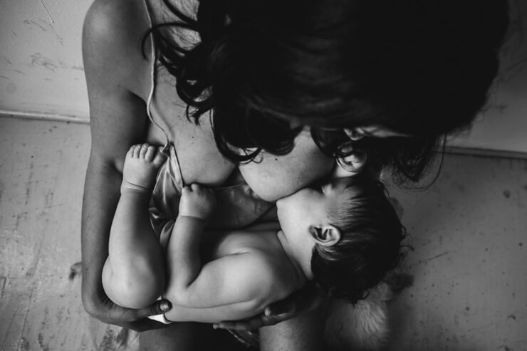 Breastfeeding-Stories-Moments-of-Motherhood-572b6cdc7cd48__880