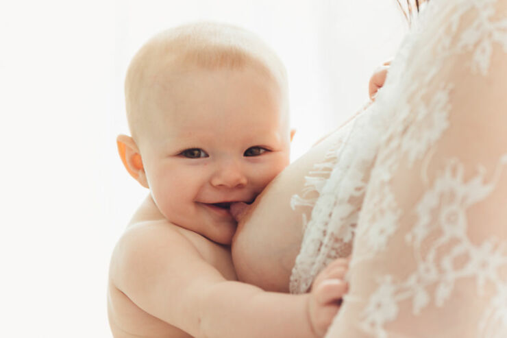Breastfeeding-Stories-Moments-of-Motherhood-572b6e1d5502c__880
