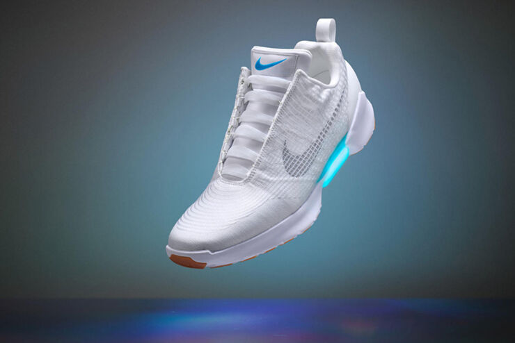 NIKE-hyperadapt-1.0-earl-self-lacing-sneakers-tinker-hatfield-interview-designboom-05