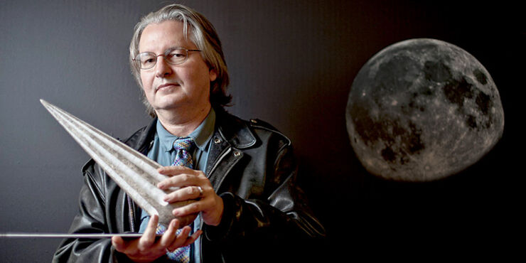 Interview-With-Sci-Fi-Author-Bruce-Sterling