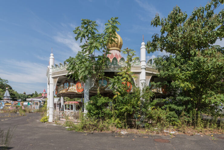 Abandoned Amusement Parks - 08