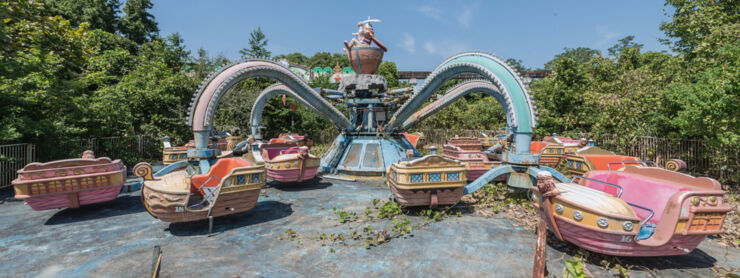 Abandoned Amusement Parks - 09