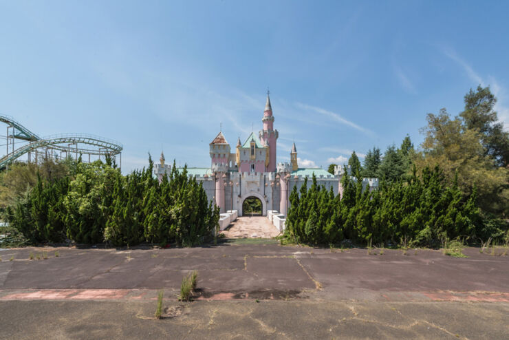 Abandoned Amusement Parks - 11