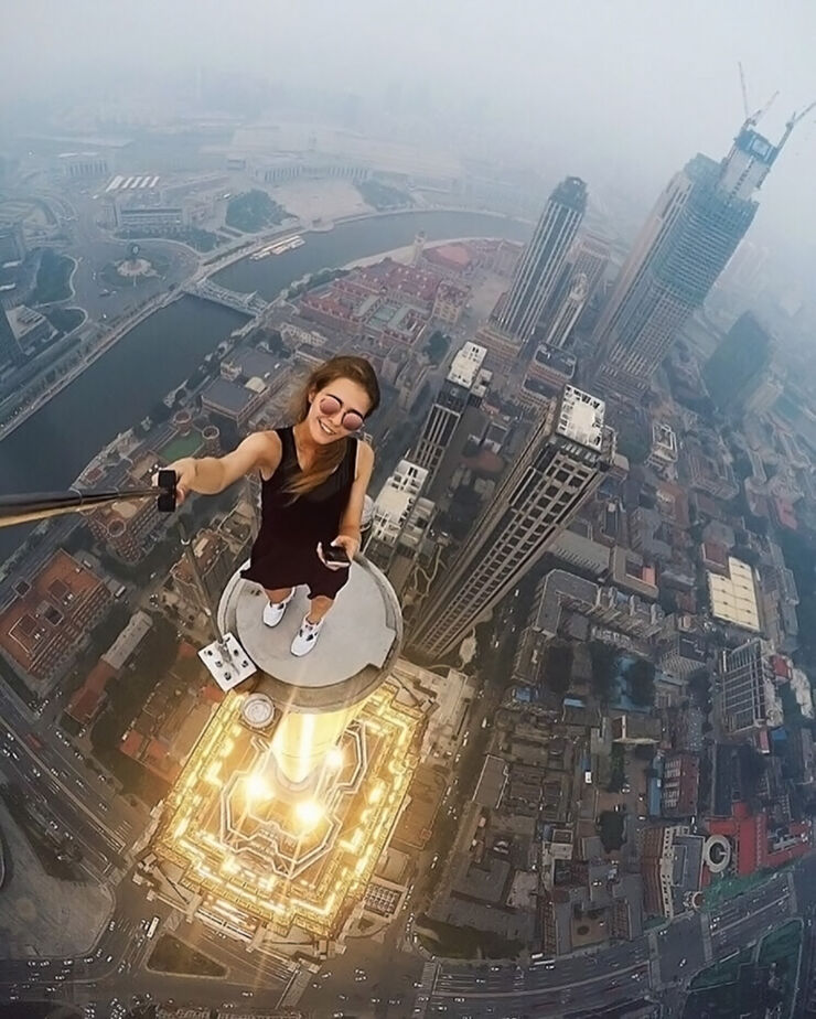 Angela Nikolau Is An Crazy Roofing Daredevil - 32.