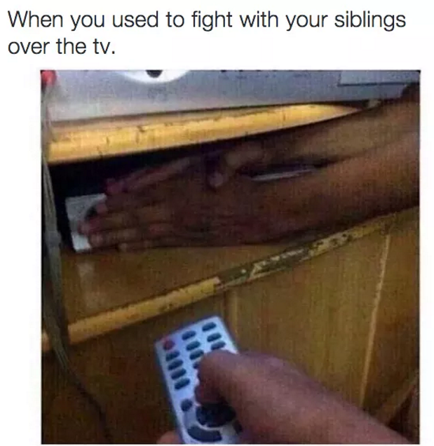 #growingupwithsiblings Memes 25.