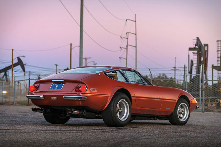 Ferrari Daytona 365 GTB4 01.