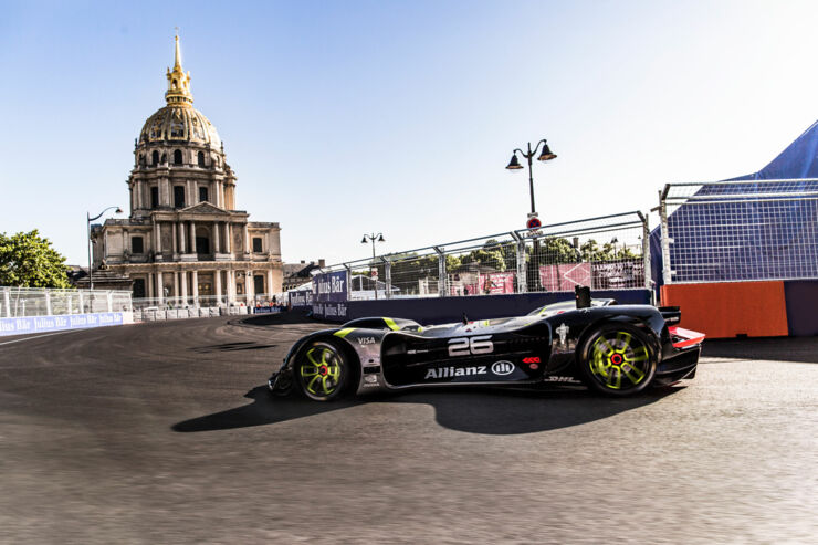 Formula E Roborace self driving car 01.