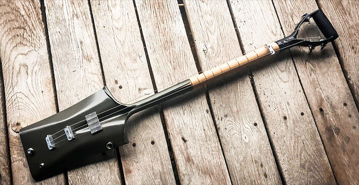 Justin Johnson 3 string Shovel Guitar 01.