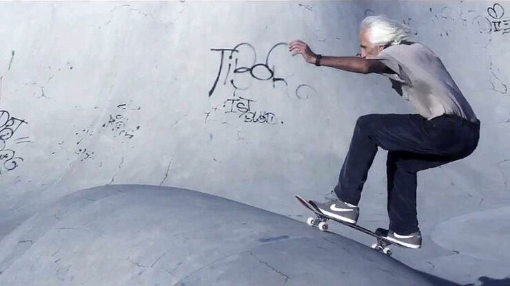 meet-60-year-old-skateboarder-neil-unger-01
